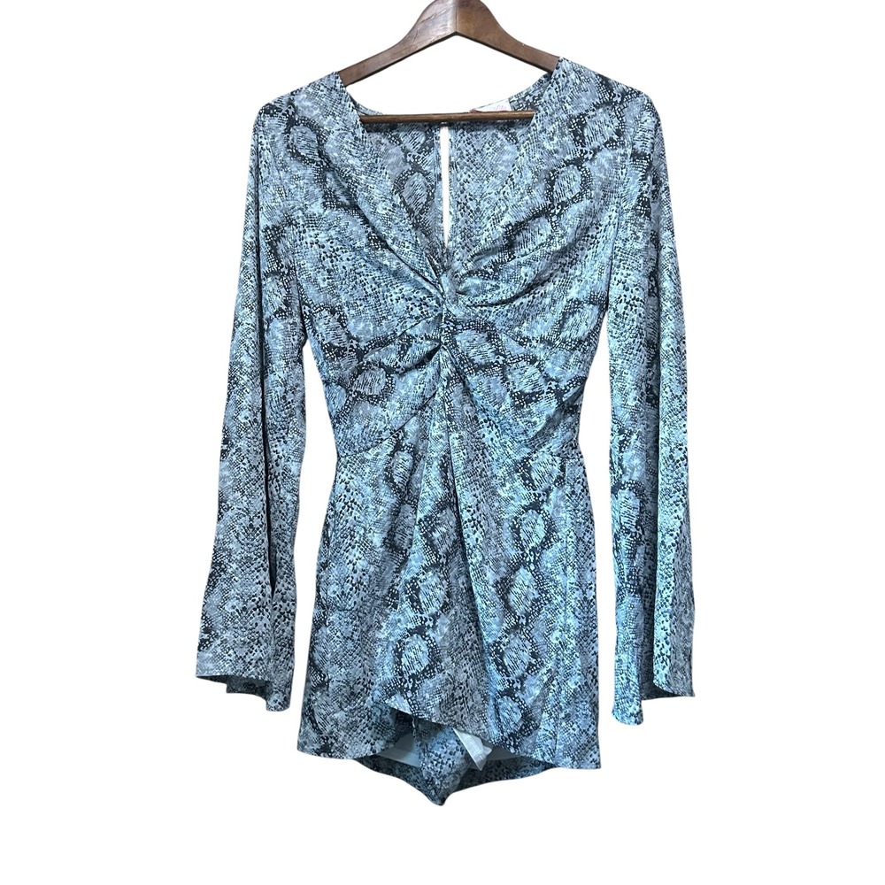 Pink Lily Romper Small Gray Black Snakeskin Print‎ Long Sleeve V Neck